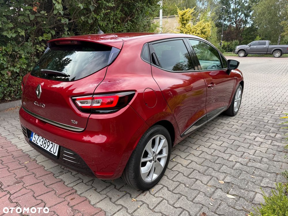 Renault Clio - 4
