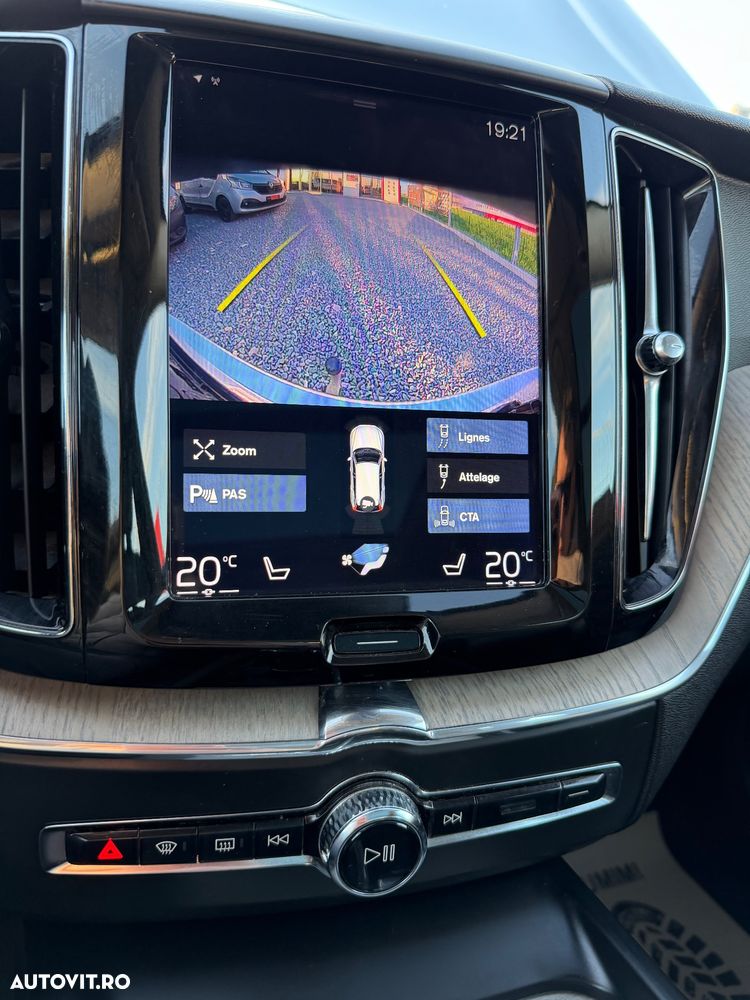 Volvo XC 60 D4 AWD Geartronic Inscription - 19