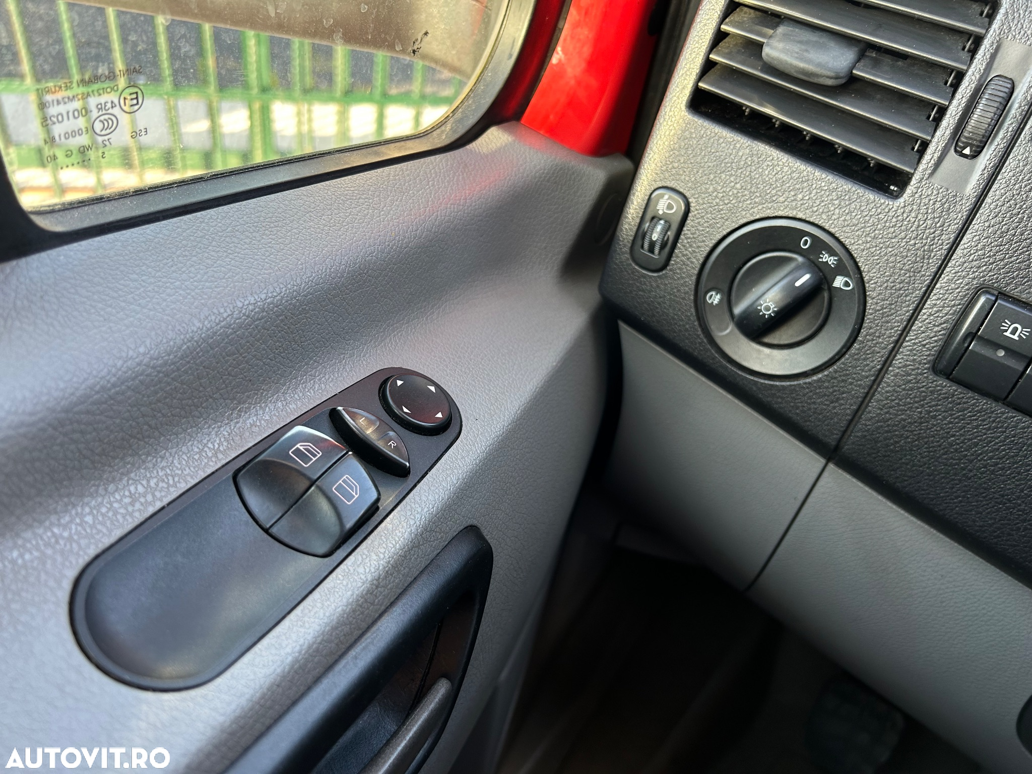 Volkswagen Crafter DOKA 7 LOCURI - 29