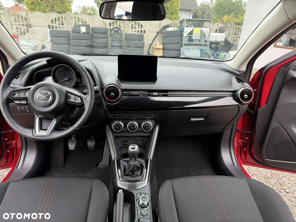 Mazda 2 - 6