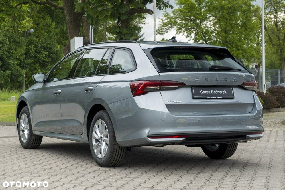 Skoda Octavia - 10