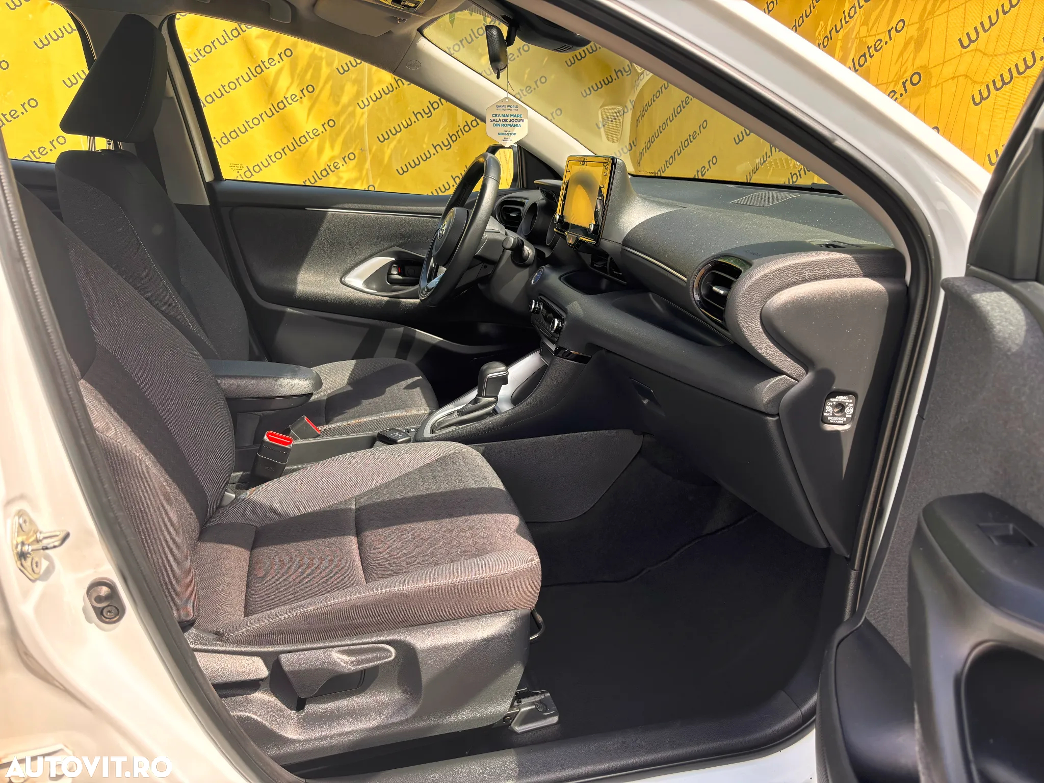 Toyota Yaris 1.5 116 CP HEV Dynamic - 32