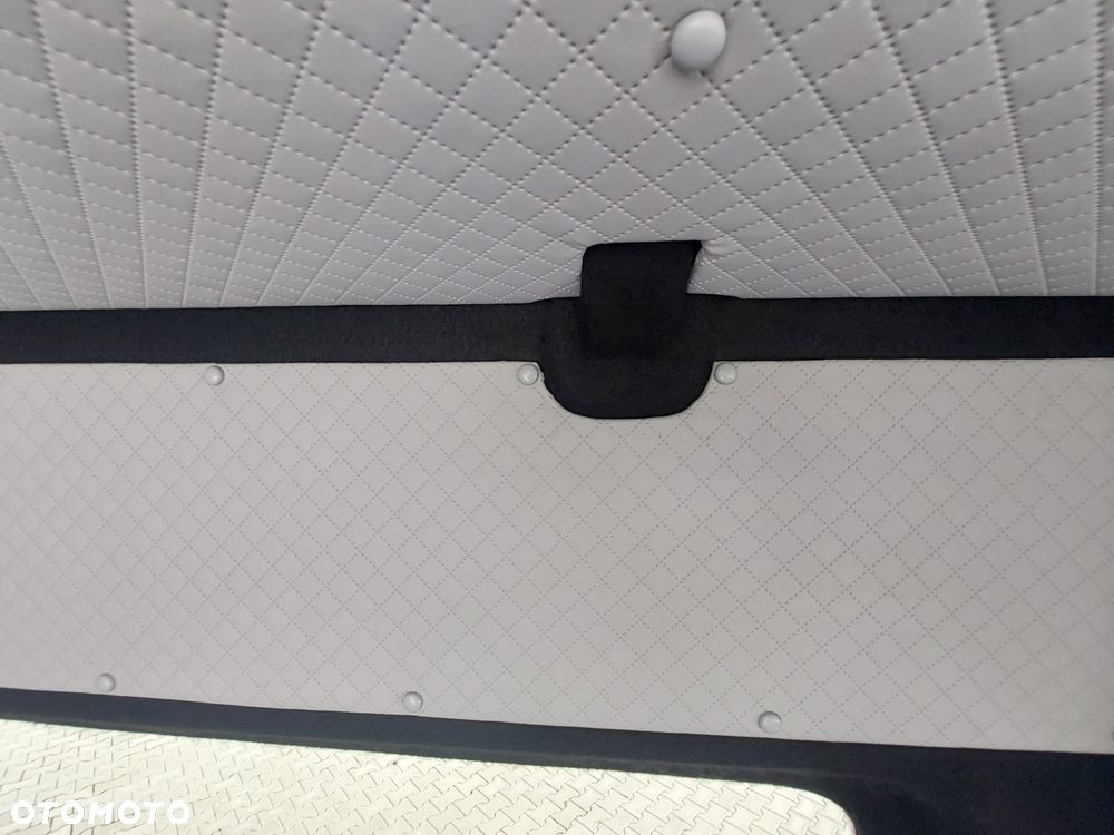 Volkswagen Crafter Maxi LONG - 26