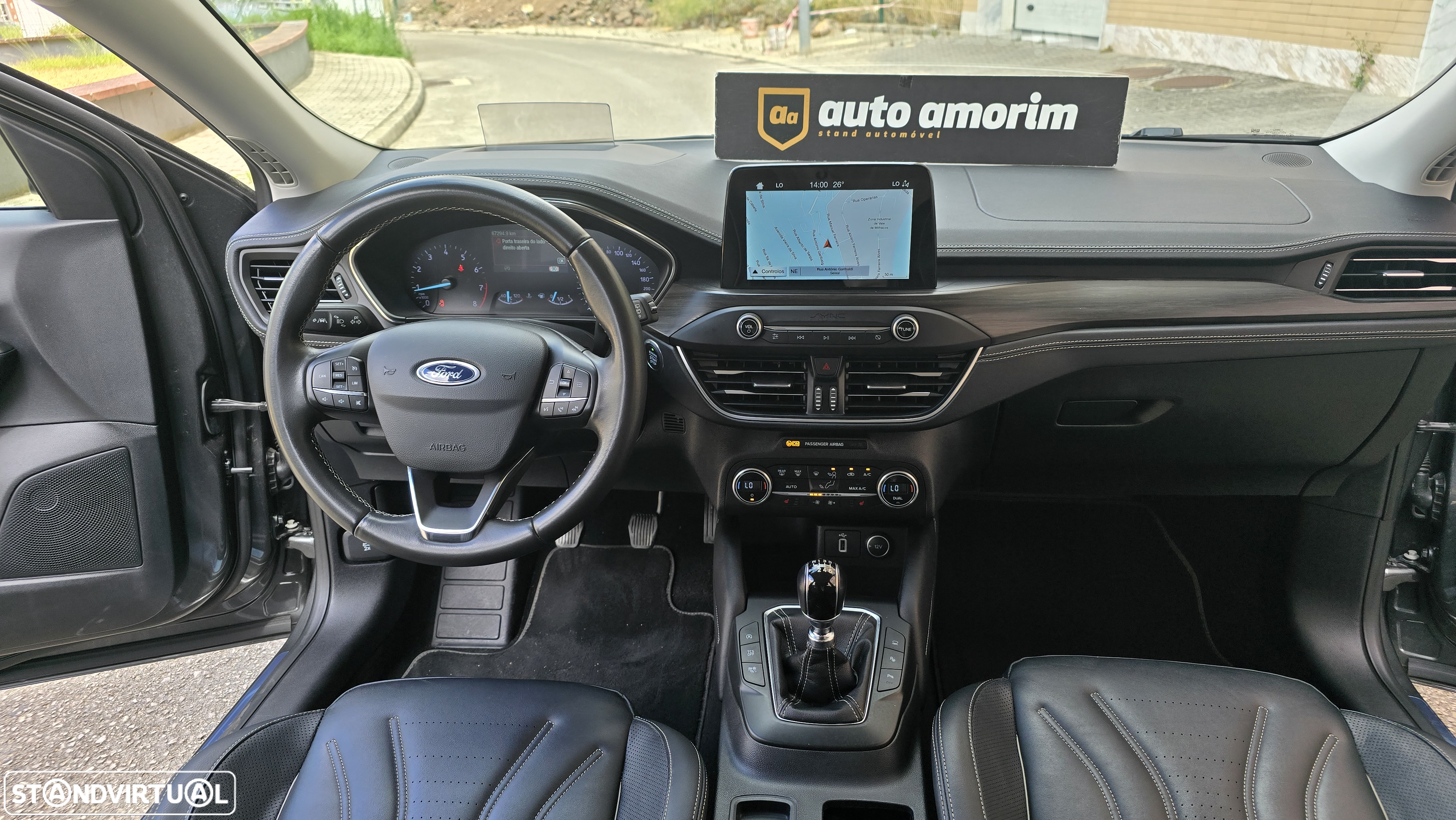 Ford Focus 1.5 EcoBoost Vignale - 25