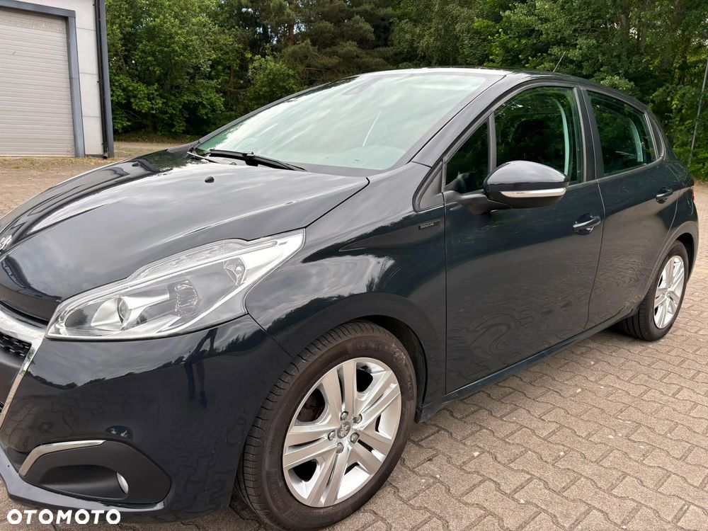 Peugeot 208 1.2 PureTech GPF Signature S&S - 7