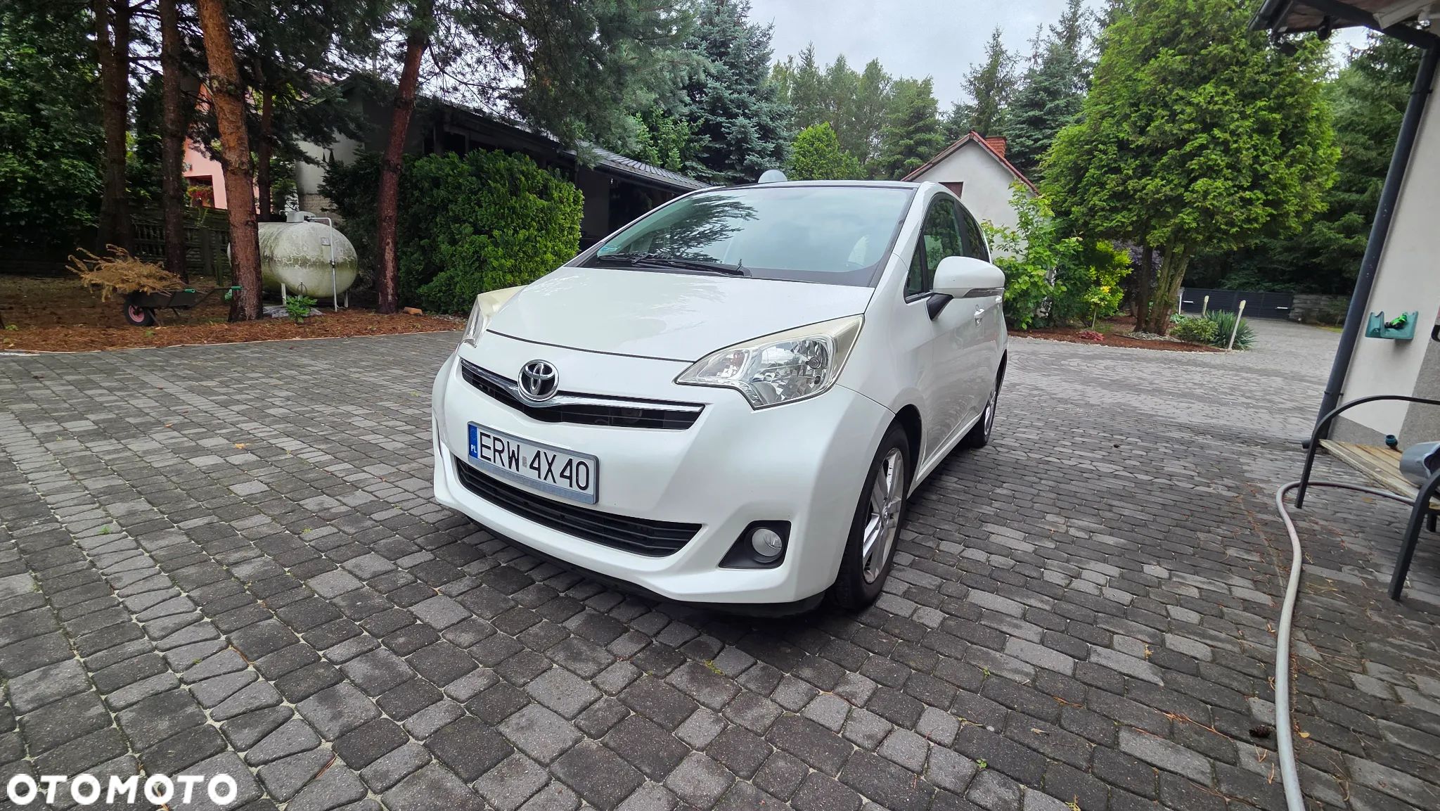 Toyota Verso S 1.4 D-4D Luna - 1