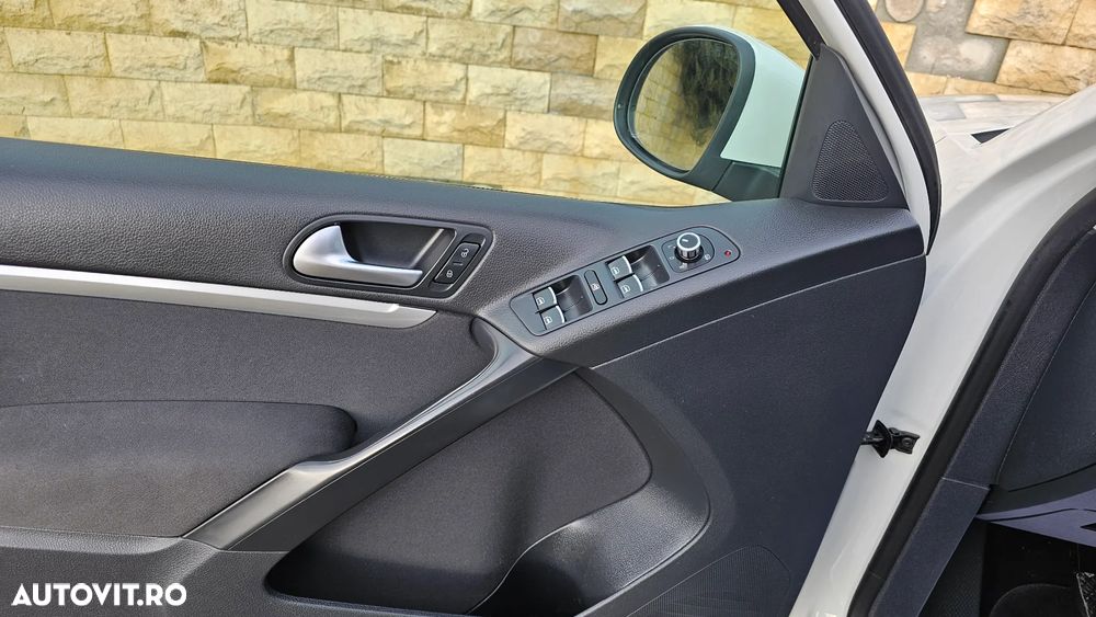 Volkswagen Tiguan 1.4 TSI 4Motion Team - 17