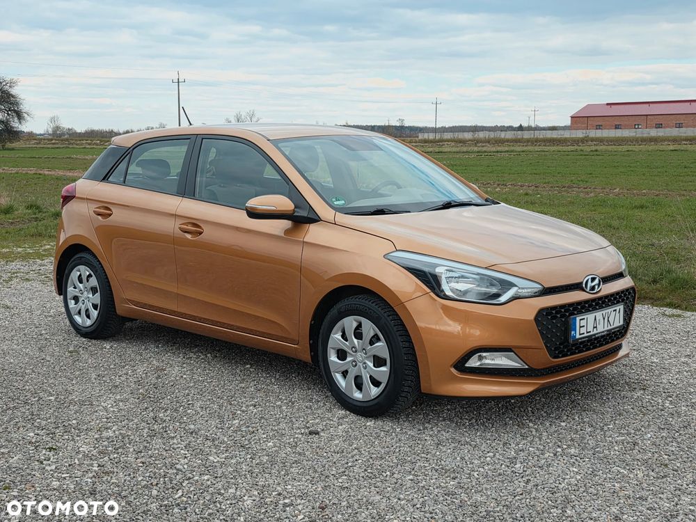 Hyundai i20 blue 1.2 Classic - 6