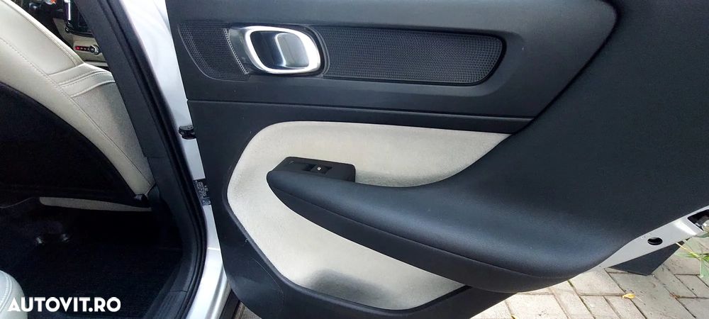 Volvo XC 40 D3 Inscription - 12