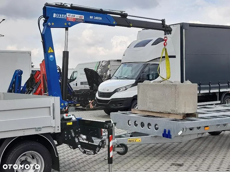 Iveco żuraw, HDS + montaż, do płyt warstwowych, okien, budowlanki - 4