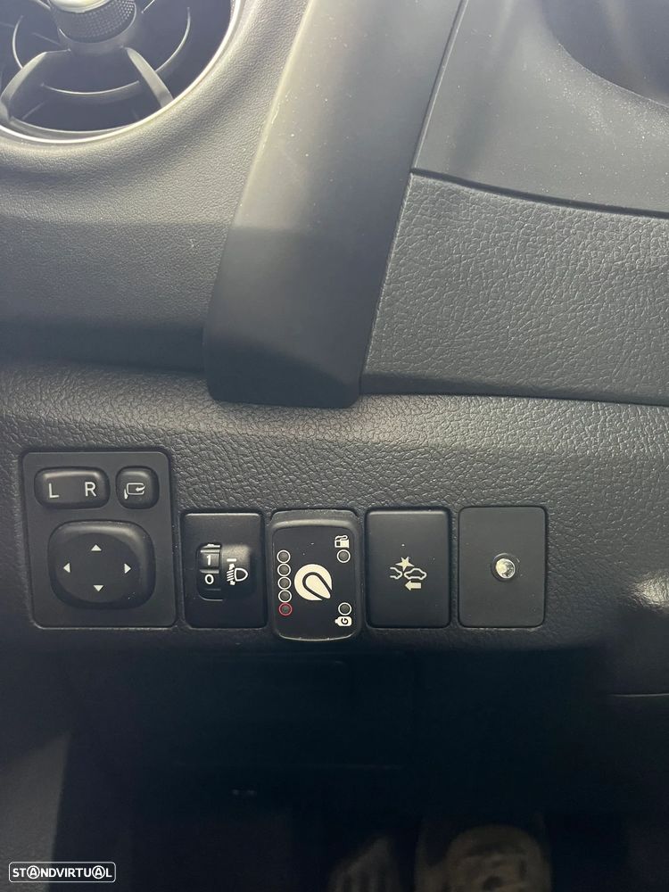 Toyota Auris Touring Sports - 9