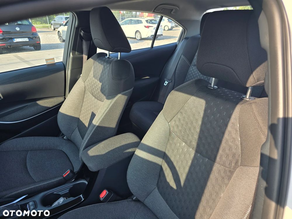 Toyota Corolla 1.8 Hybrid Comfort - 25