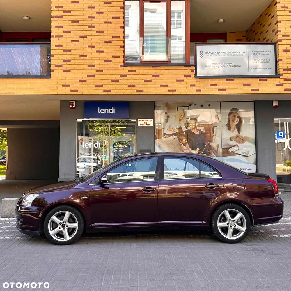Toyota Avensis 2.2 D-CAT Executive - 2