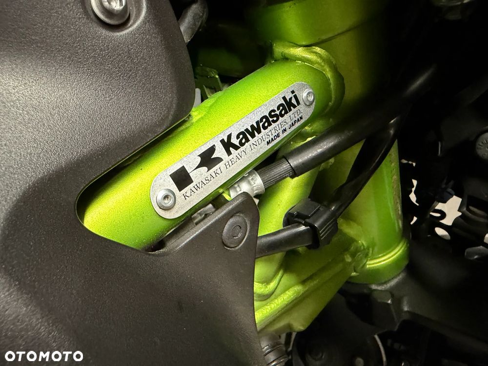 Kawasaki Z 900 - 14