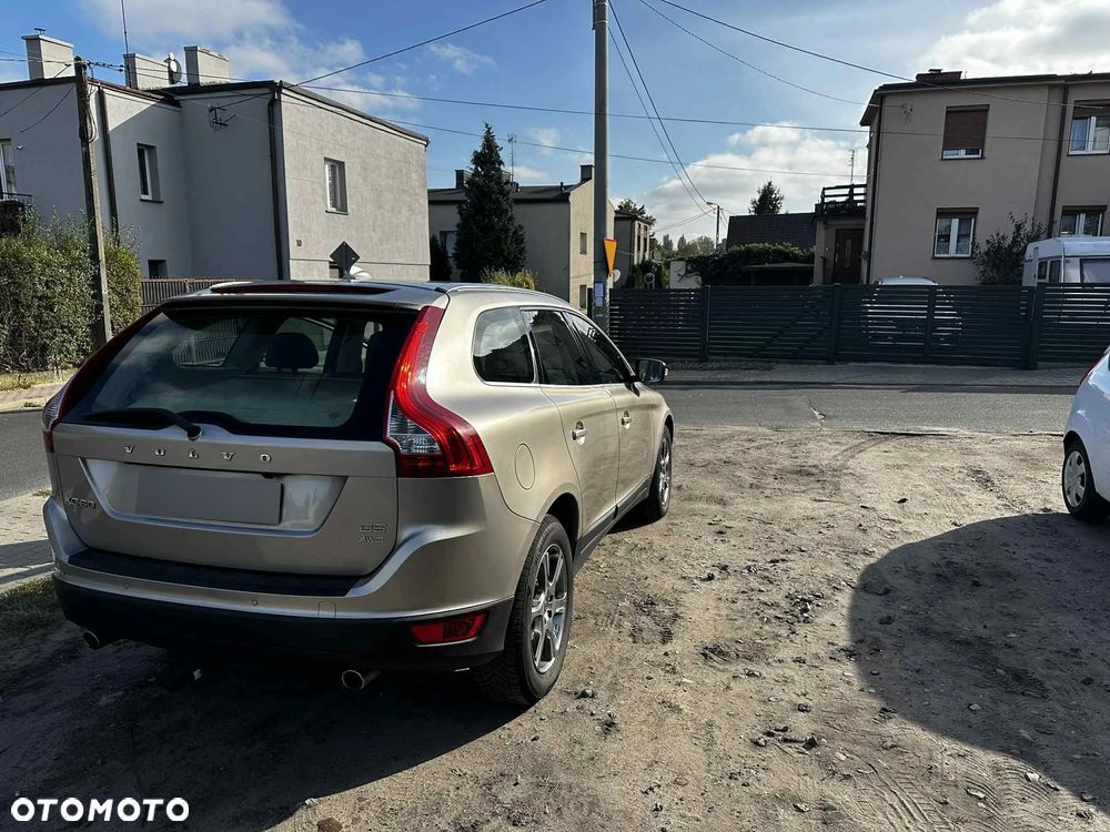 Volvo XC 60 - 4