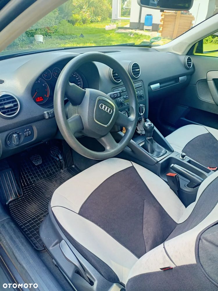 Audi A3 Sportback - 5