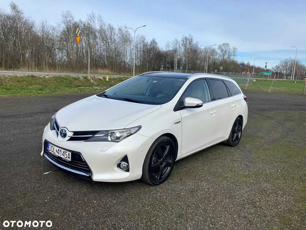 Toyota Auris 1.8 HSD Prestige NAVI - 19