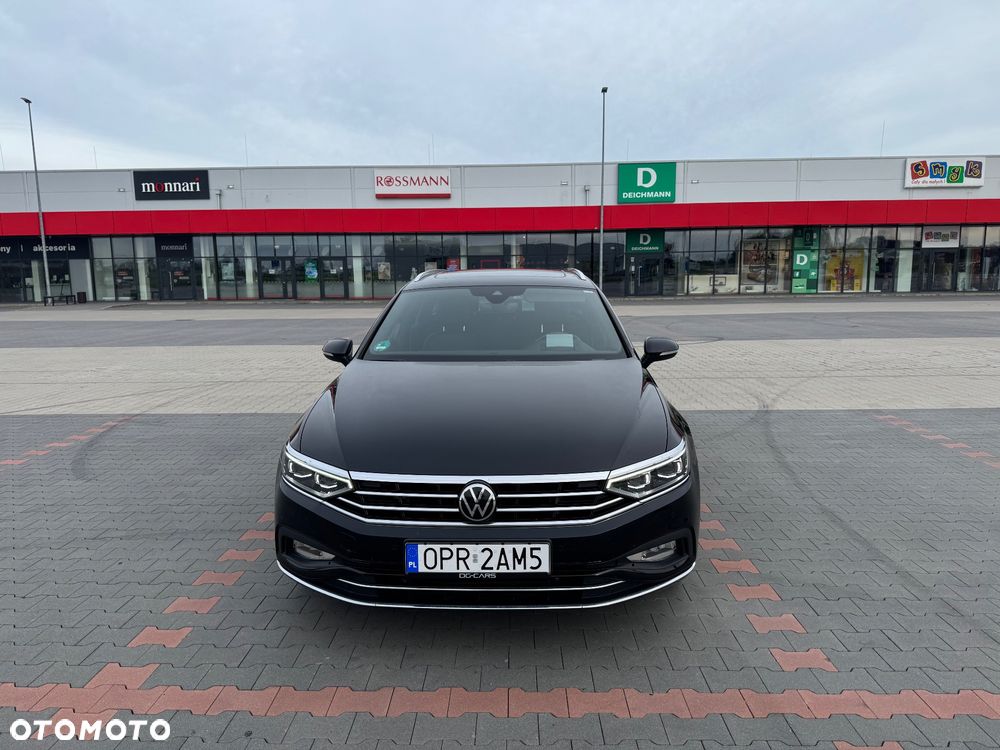 Volkswagen Passat 2.0 TDI SCR DSG Elegance - 2
