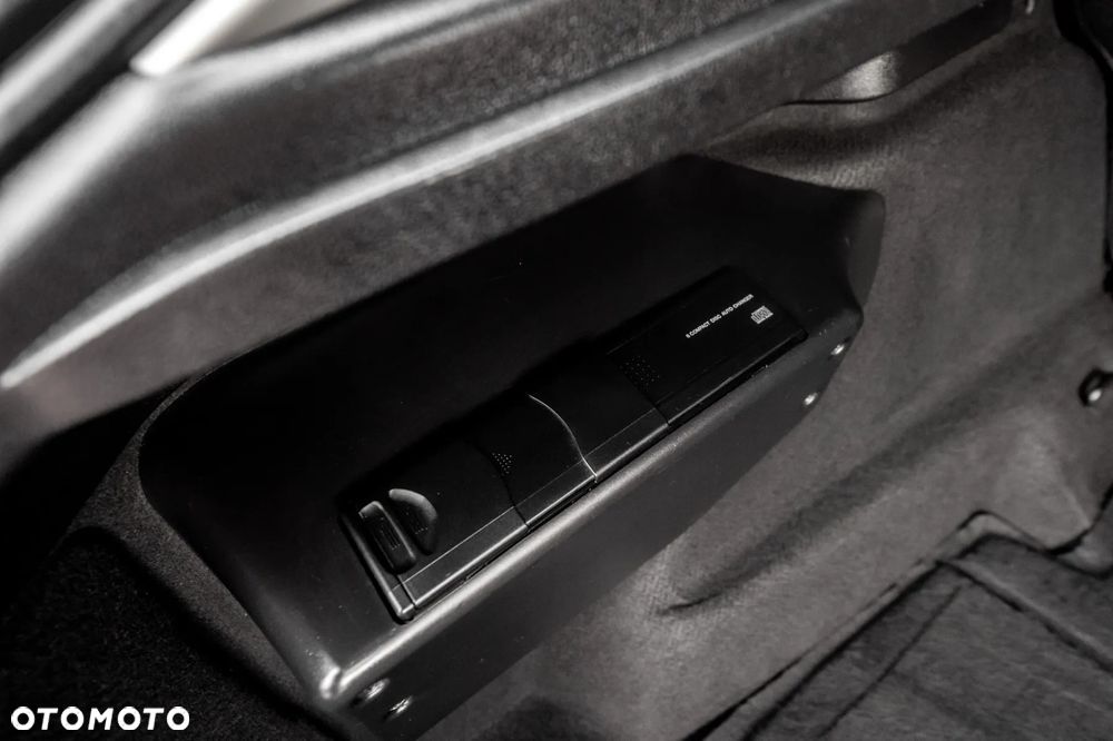 Ford Mondeo 2.3 Titanium - 15