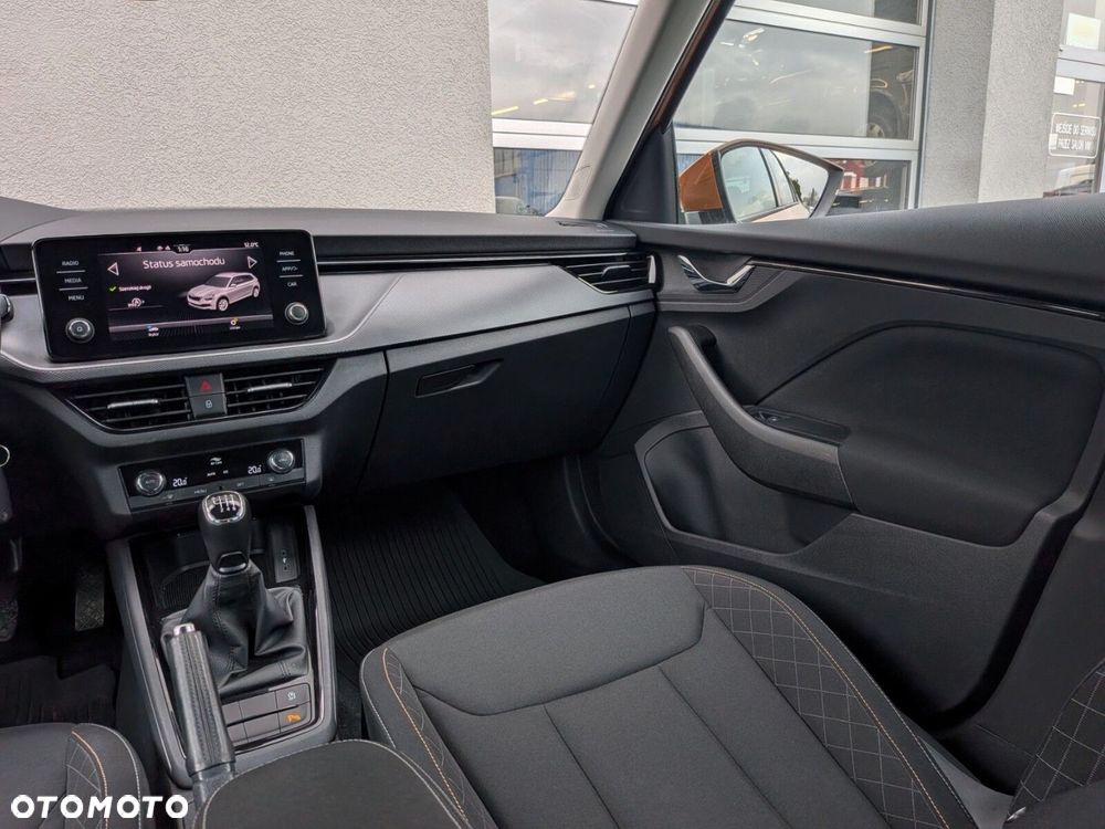 Skoda Kamiq 1.0 TSI Ambition - 17