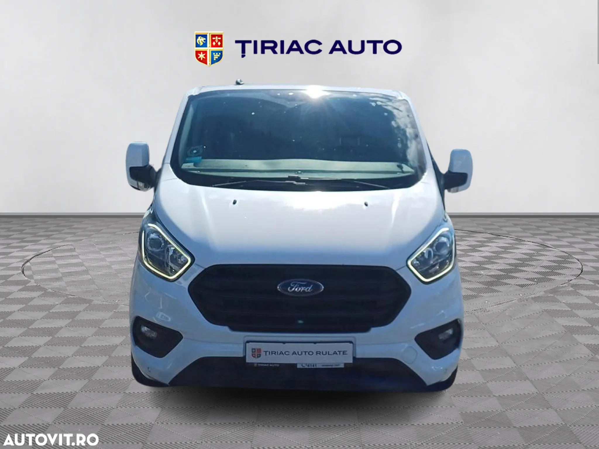 Ford Transit Custom - 8