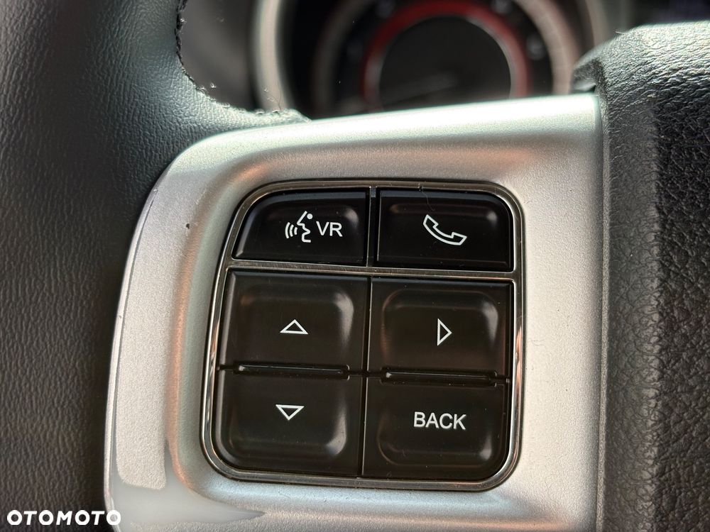 Fiat Freemont 2.0 Multijet Lounge - 12