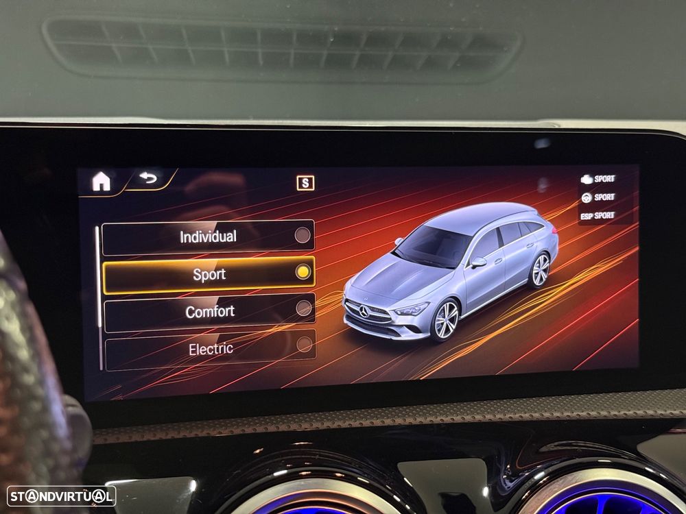 Mercedes-Benz CLA 250 e Shooting Brake 8G-DCT AMG Line - 12