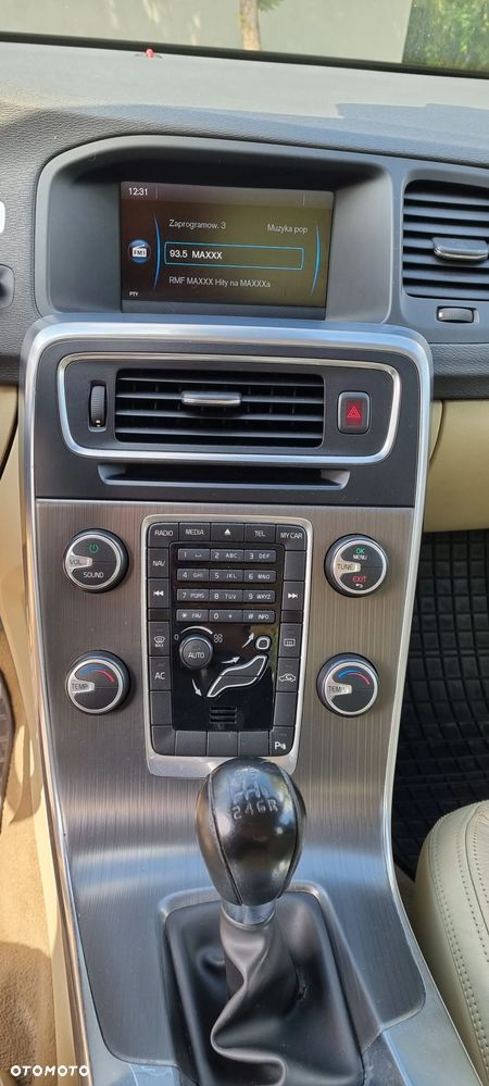 Volvo S60 D3 Summum - 13