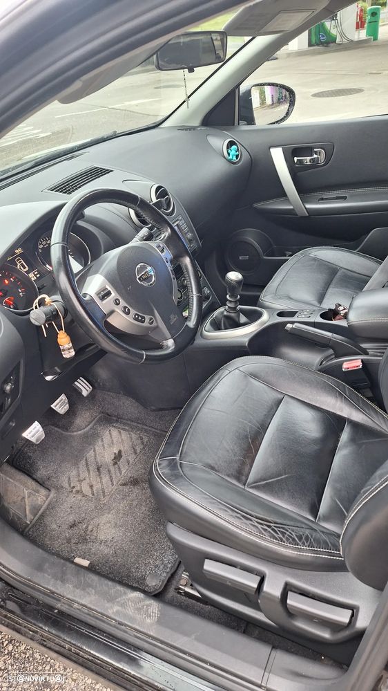 Nissan Qashqai +2 2.0 dCi Tekna Premium 18 - 6
