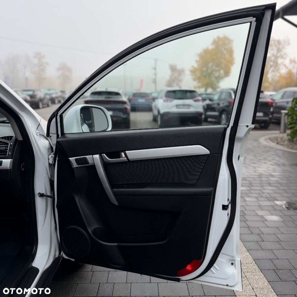 Chevrolet Captiva - 30