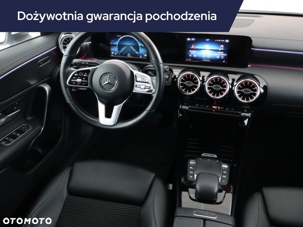 Mercedes-Benz CLA - 9