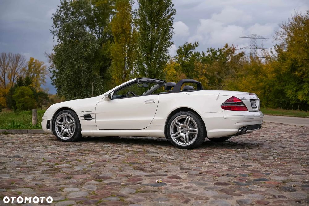Mercedes-Benz SL - 17