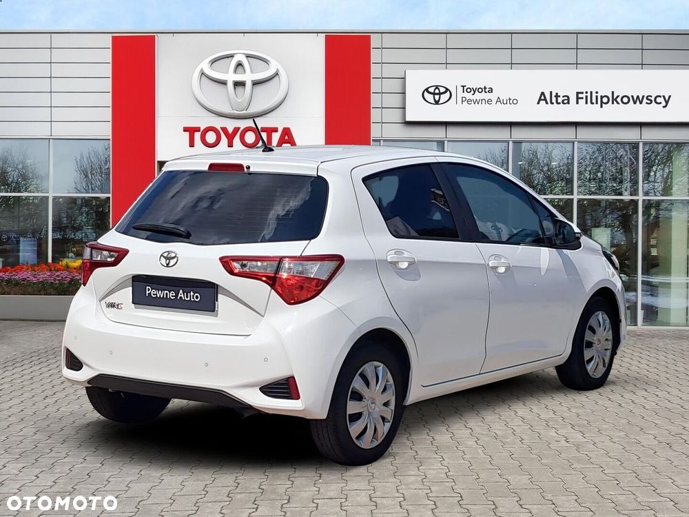 Toyota Yaris - 4
