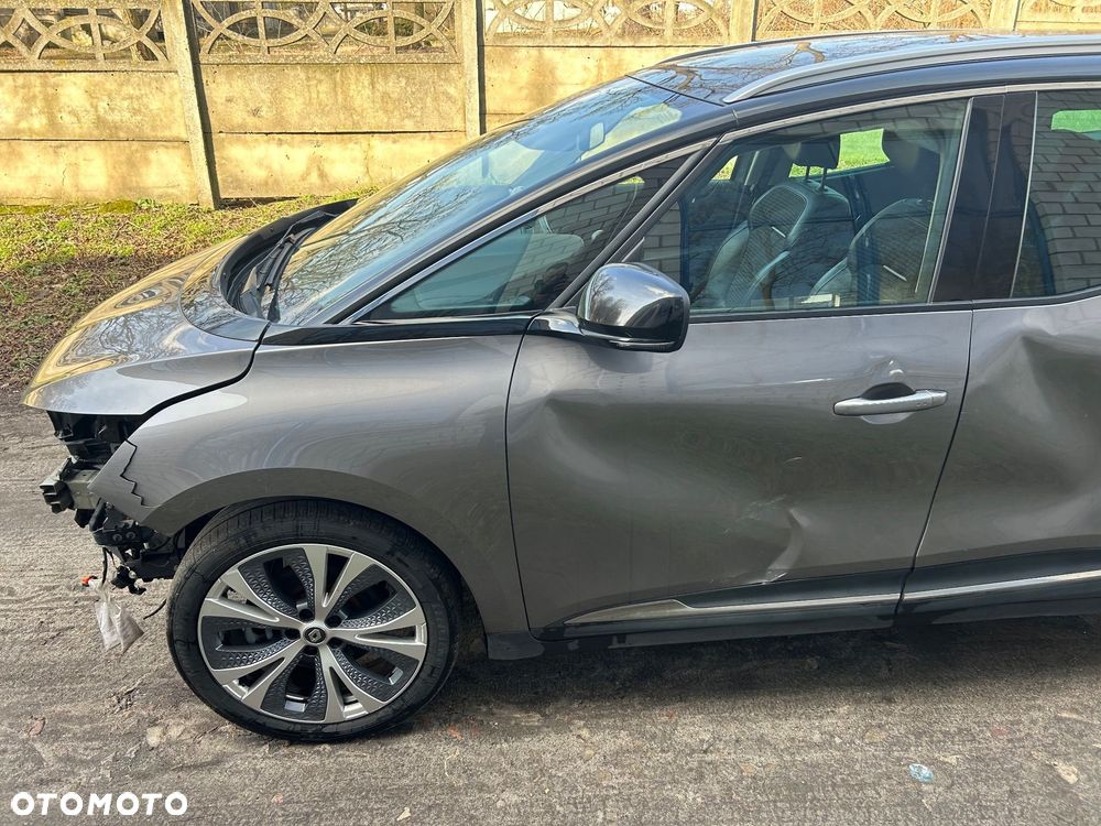 Renault Scenic - 18