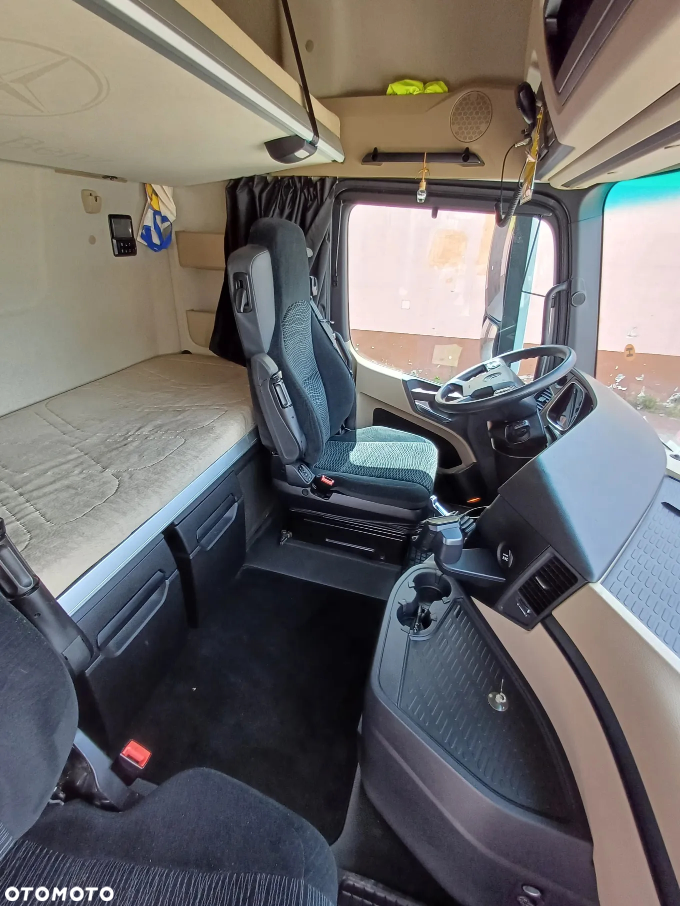 Mercedes-Benz Actros 1845 LS - 21