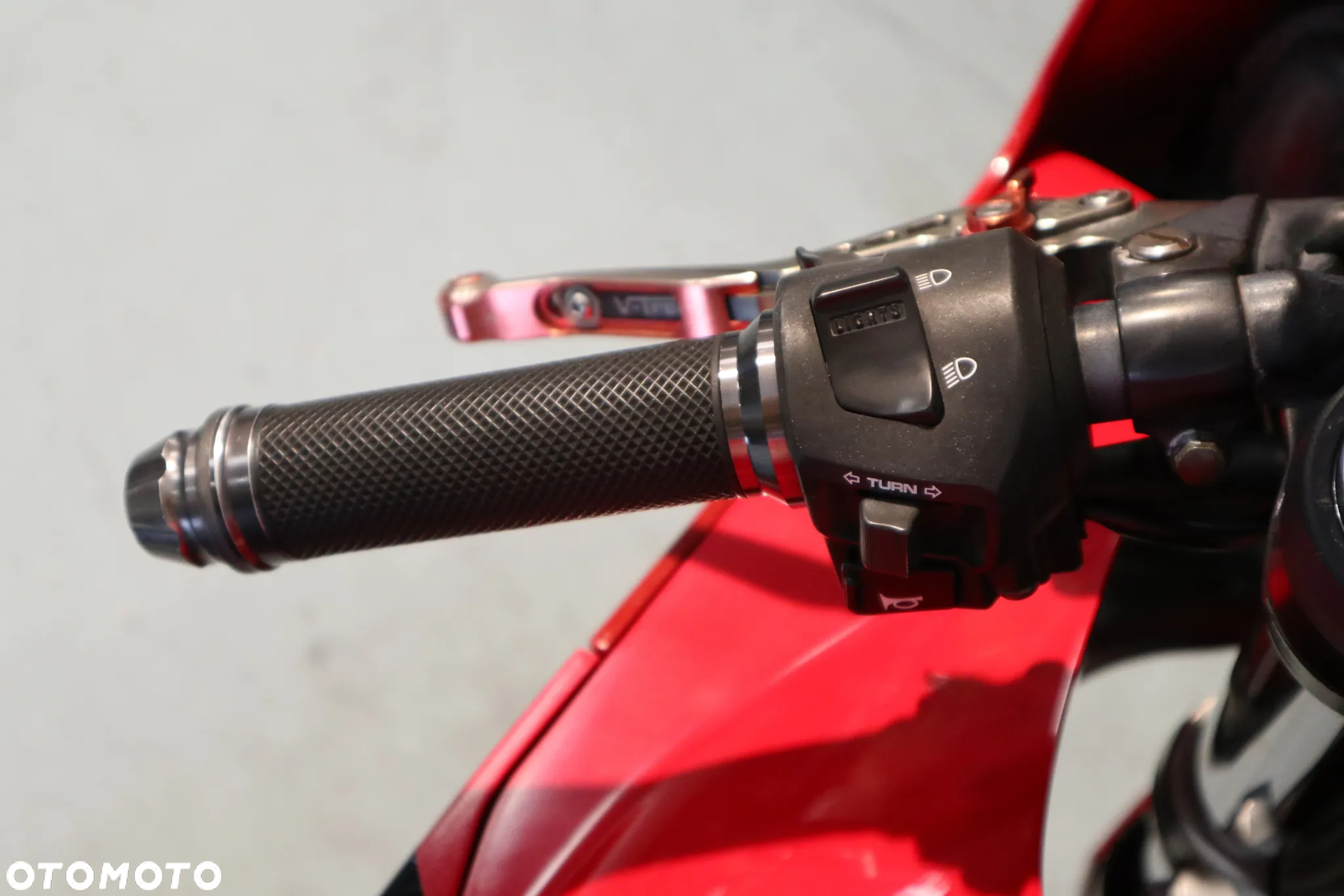 Honda CBR - 8
