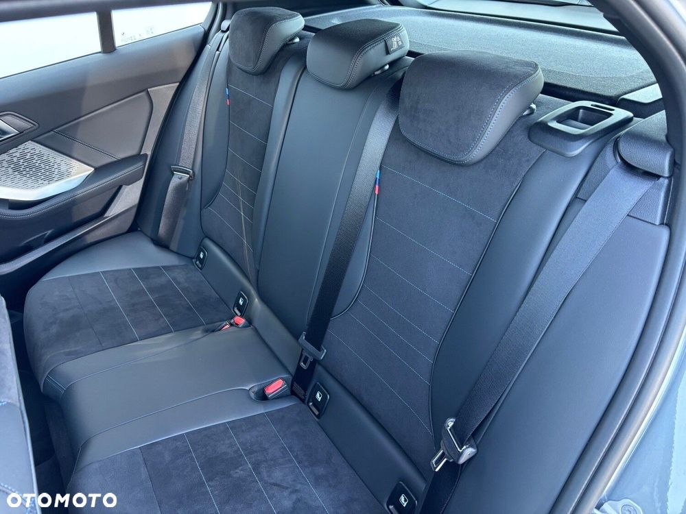 BMW Seria 1 - 15