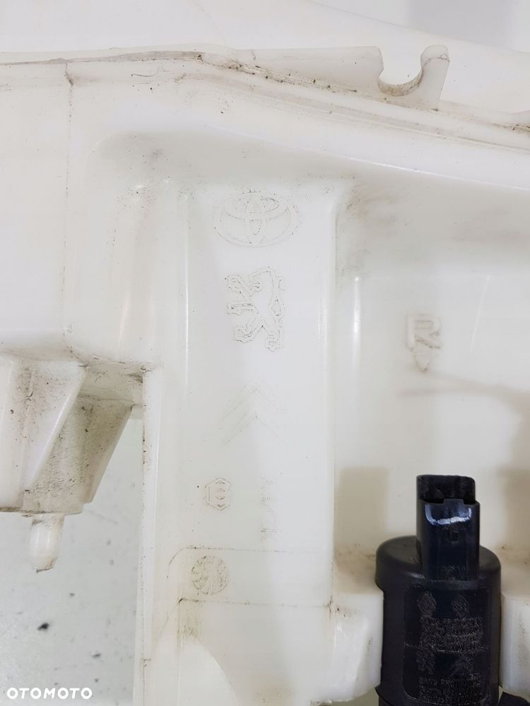 zbiorniczek spryskiwaczy aygo i citroen c1 eu - 7