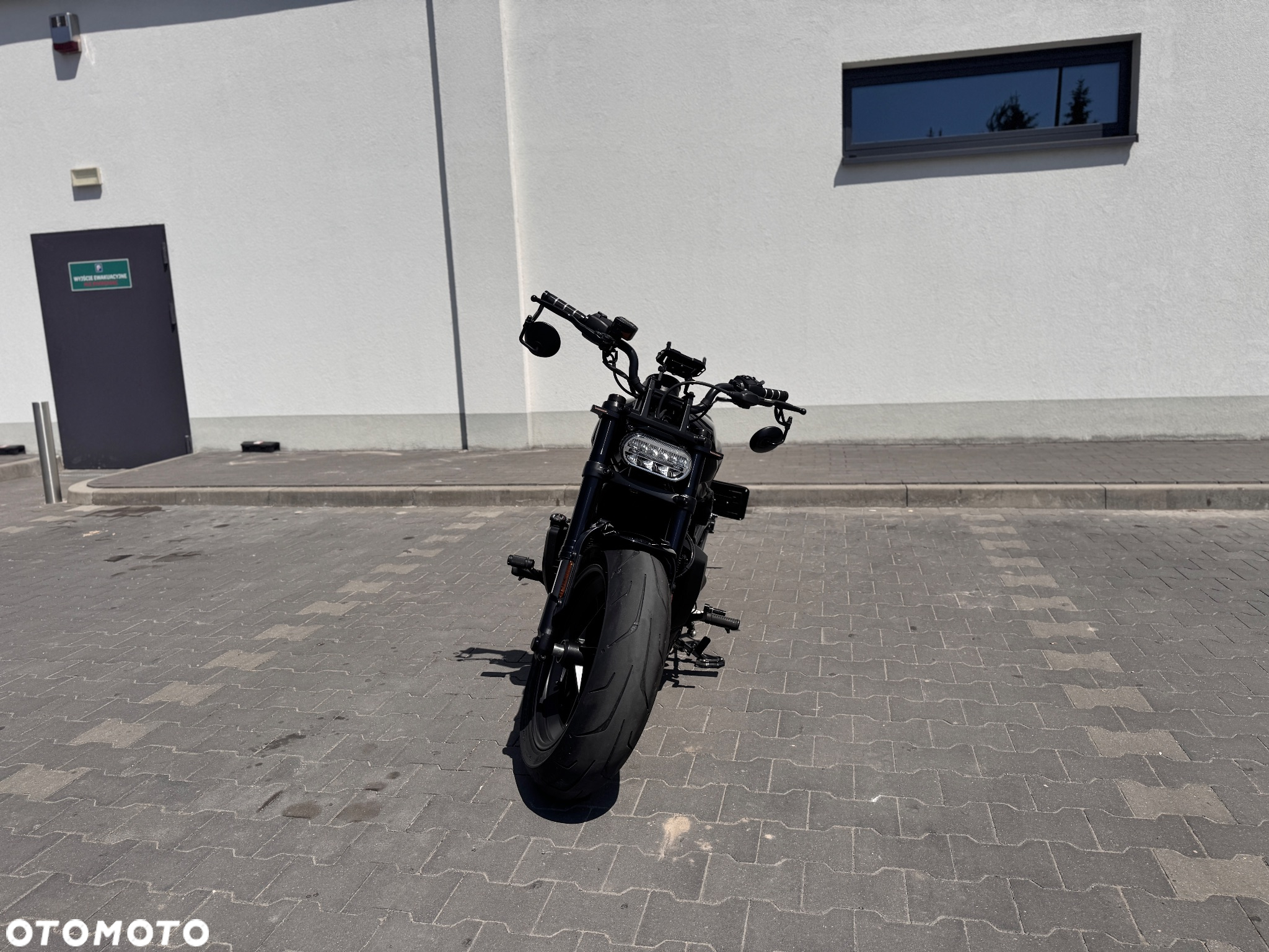 Harley-Davidson Sportster - 2