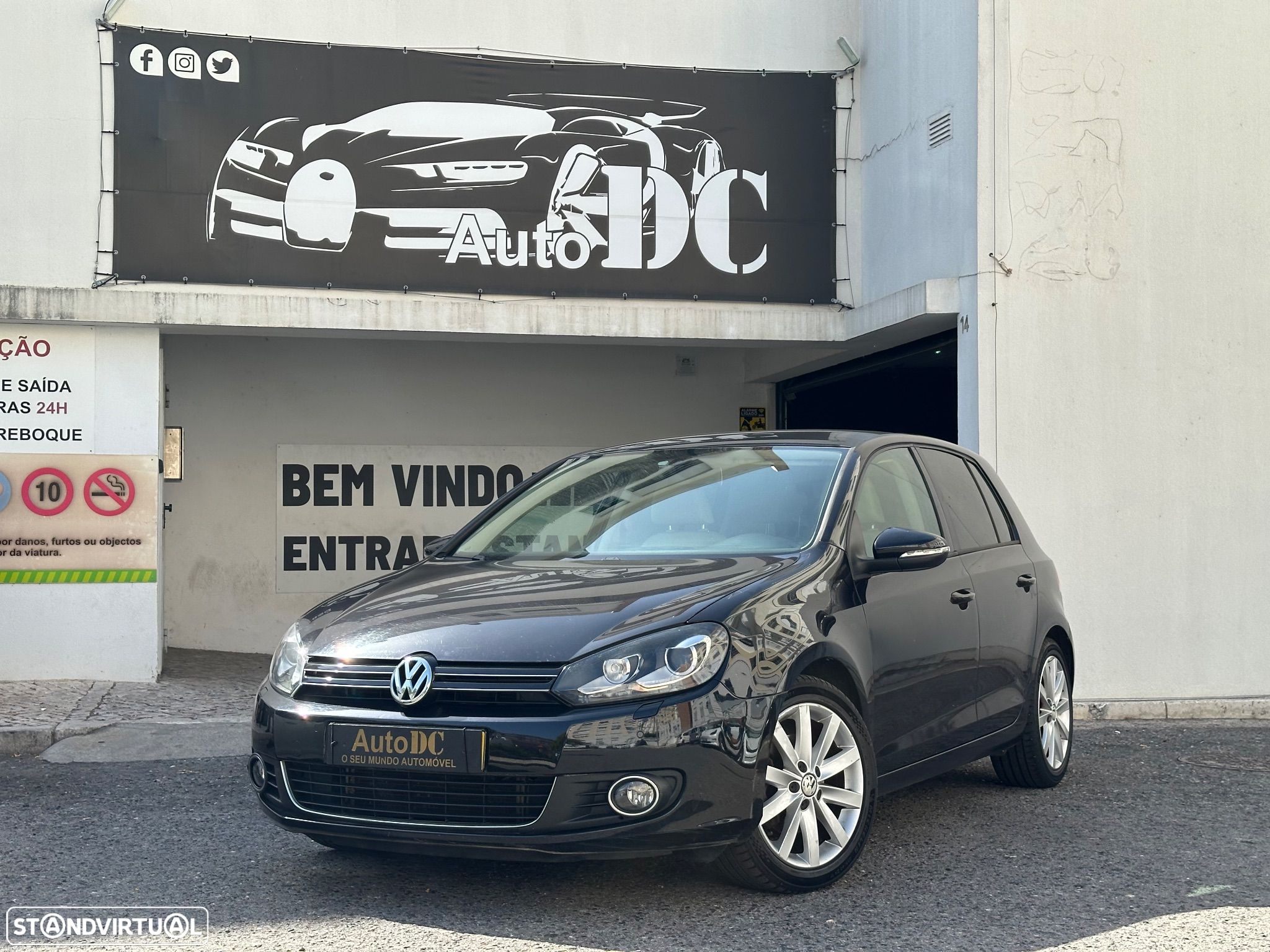 VW Golf 2.0 TDi Highline DSG - 1