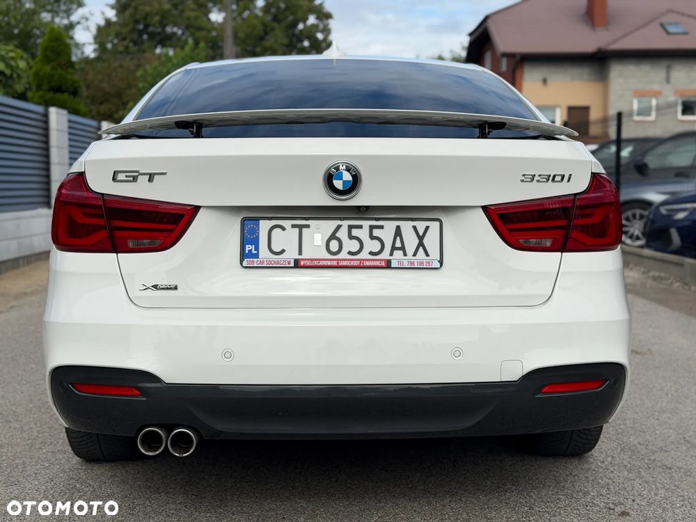 BMW 3GT 330i xDrive M Sport - 5