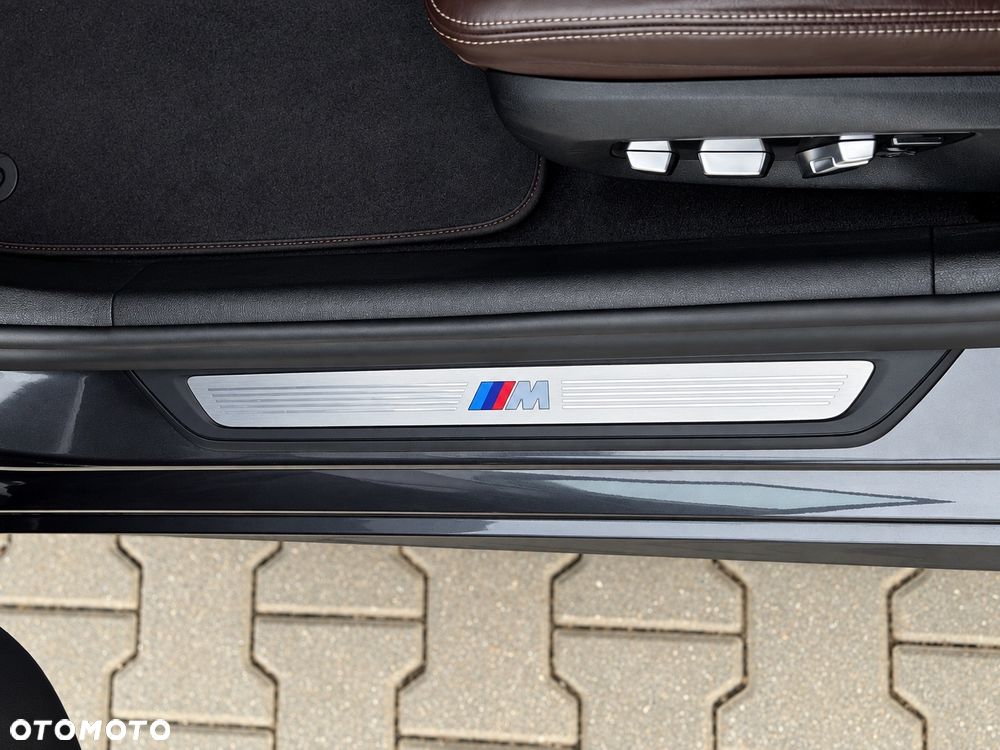 BMW Seria 5 540i M Sport sport - 22