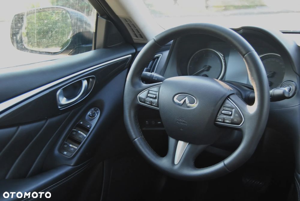 Infiniti Q50 2.2d Sport Executive - 10
