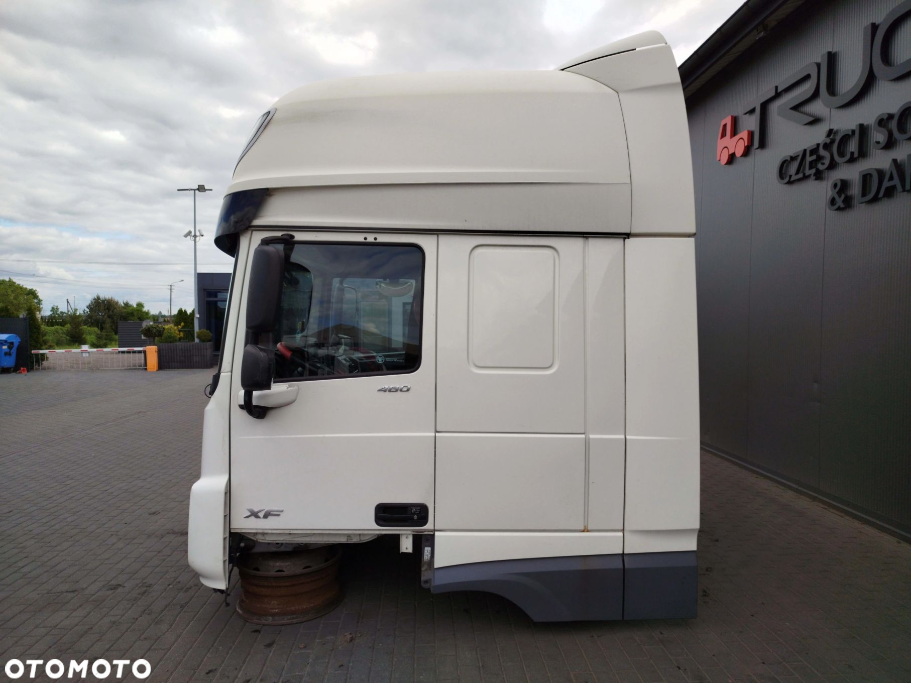 KABINA DAF XF 106 LIFT - 6