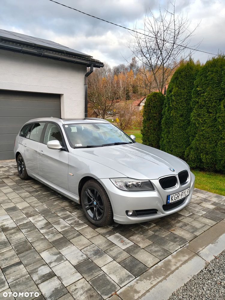 BMW Seria 3 316d - 16