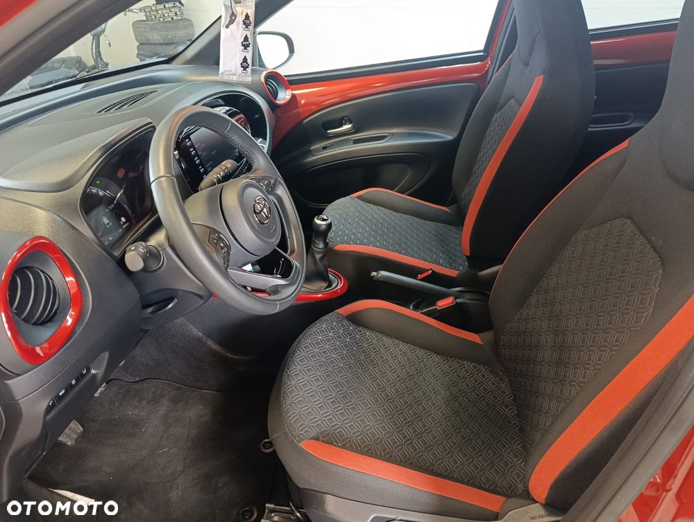 Toyota Aygo X Teamplayer - 6