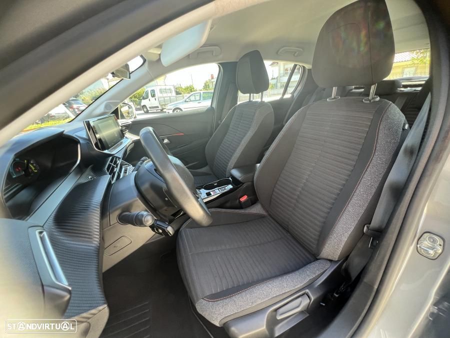 Peugeot e-208 50 kWh Active Pack - 18