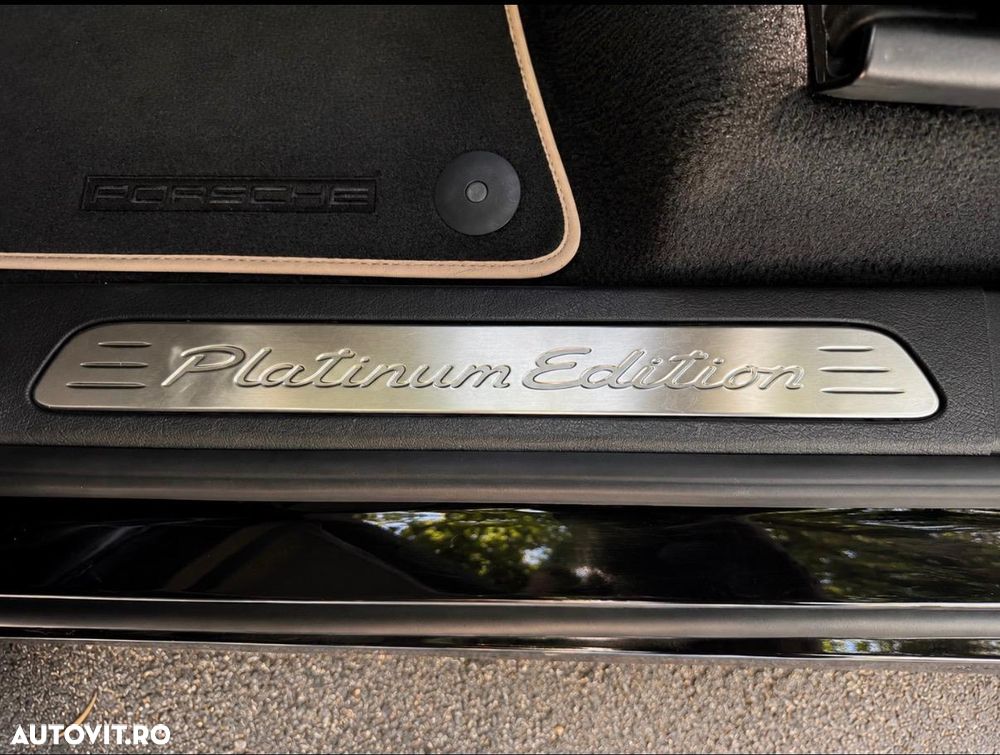 Porsche Cayenne Platinum Edition - 7