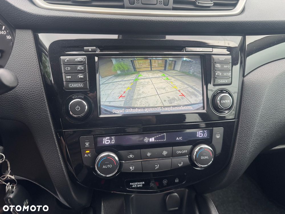 Nissan Qashqai 1.6 dCi 4 x 4 DPF Start/Stop acenta - 12