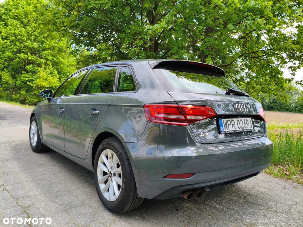 Audi A3 Sportback 35 TFSI S tronic - 12